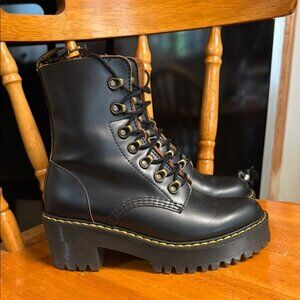 Doc Martins NWOB LEONA SOFT Black Leather CHUNKY BOUNCY SOLE ANKLE Boots